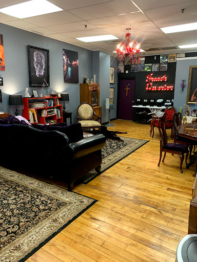 Tattoo Shop «Spirit Gallery Tattoo», reviews and photos, 207 Bank St, New London, CT 06320, USA