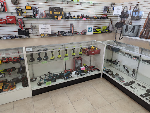 Pawn Shop «Royal Pawn», reviews and photos, 13180 Farm to Market Rd 529 G, Houston, TX 77041, USA