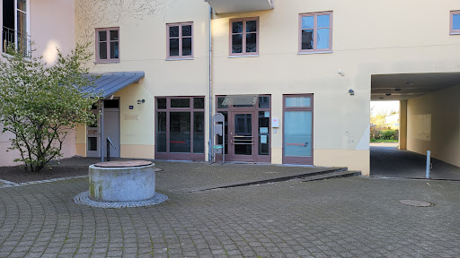 Tierarztpraxis am Weinberg GmbH unter Wittenberg, 