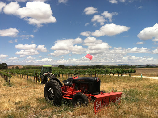 Via Vega Vineyard & Winery image