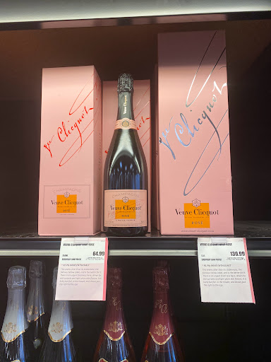 Wine Store «Bottle Stop Wine & Spirit Superstore», reviews and photos, 260 W Main St, Avon, CT 06001, USA