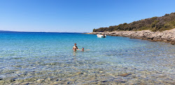Foto von Slatina Bay II wilde gegend