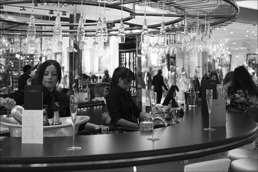 Wine Bar «Memorial Wine Cellar», reviews and photos, 7951 Katy Fwy, Houston, TX 77024, USA