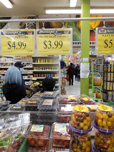 Supermarket «Myrtle Avenue Food Bazaar Supermarket», reviews and photos, 1102 Myrtle Ave, Brooklyn, NY 11206, USA