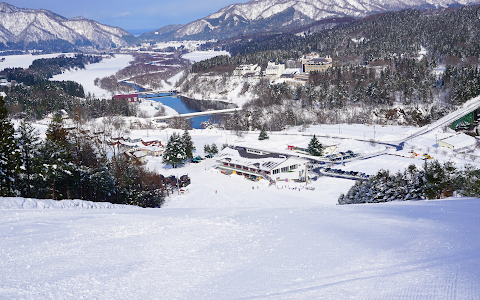 Tainai Ski and Snowboard area image