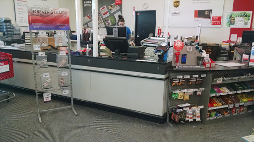 Office Supply Store «Staples», reviews and photos, 176 S Broadway, Salem, NH 03079, USA