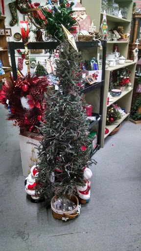 Thrift Store «Halo Bargain Center», reviews and photos