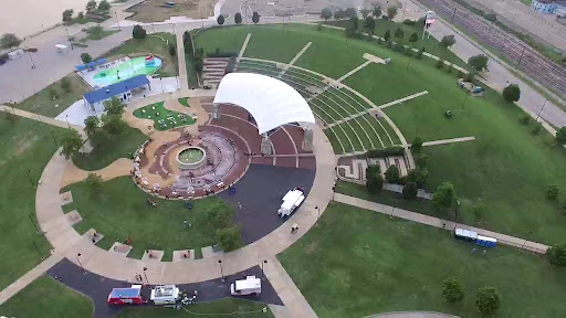 Amphitheater «The Liberty Bank Alton Amphitheater», reviews and photos, 1 Riverfront Dr, Alton, IL 62002, USA