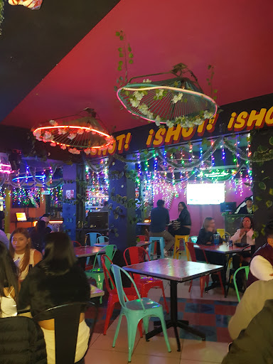 Restaurante Cotorritos Satélite en Naucalpan de Juárez