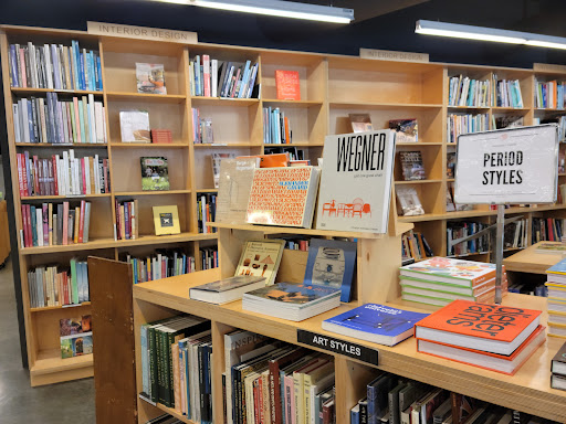 Book Store «Hennessey + Ingalls», reviews and photos, 300 S Santa Fe Ave M, Los Angeles, CA 90013, USA