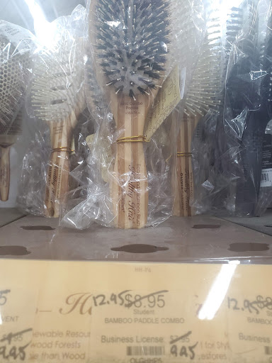 Beauty Supply Store «Oakland Nails & Beauty Supply», reviews and photos, 919 International Blvd, Oakland, CA 94606, USA