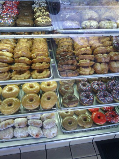 Donut Shop «Donut Wheel», reviews and photos, 4524 W Ina Rd, Tucson, AZ 85741, USA