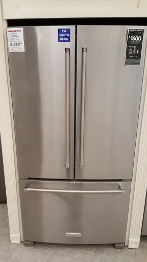 Appliance Store «Famous Tate Appliance & Bedding Centers», reviews and photos, 1015 E Brandon Blvd, Brandon, FL 33511, USA