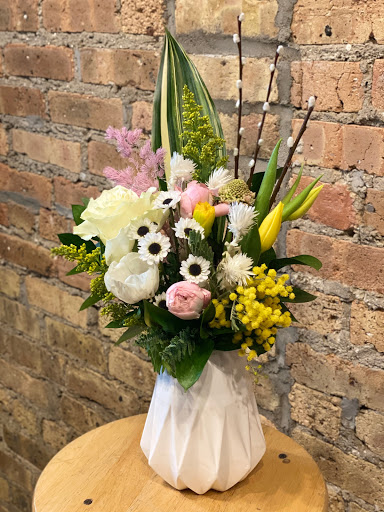 Florist «Thats Amore Florist Ltd», reviews and photos, 3454 N Southport Ave, Chicago, IL 60657, USA