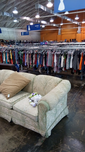 Thrift Store «Goodwill Store and Donation Center», reviews and photos, 3401 Fredericksburg Rd, San Antonio, TX 78201, USA