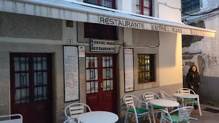 Restaurante Entre Rúas - Ruela de, Cjón. de Entrerruas, 2, 15705 Santiago de Compostela, A Coruña, Spain