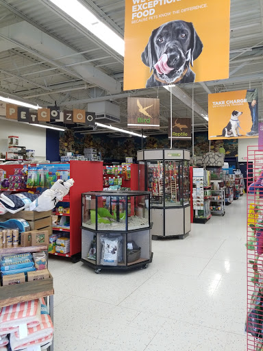 Pet Supply Store «Petco Animal Supplies», reviews and photos, 1250 N Germantown Pkwy #112, Cordova, TN 38016, USA
