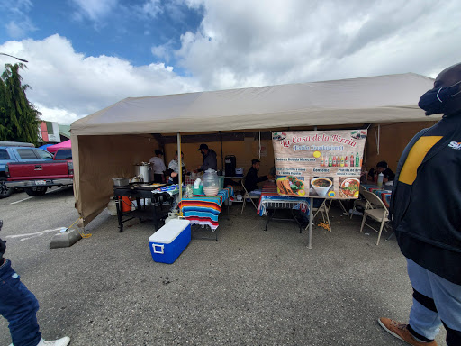 Shopping Mall «Perry Avenue Mall», reviews and photos, 2901 Perry Ave NE # 11, Bremerton, WA 98310, USA