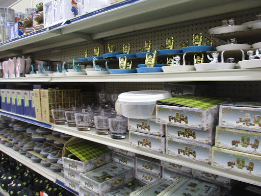 Dollar Store «King Dollar», reviews and photos, 707 E Davis St, Conroe, TX 77301, USA