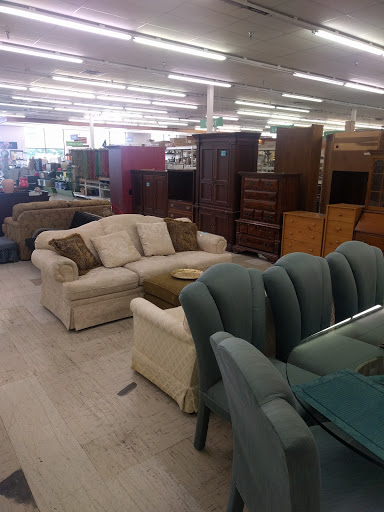 Thrift Store «Knoxville Habitat For Humanity ReStore», reviews and photos