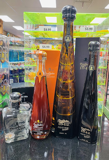 Liquor Store «Ranch Liquors Inc», reviews and photos, 3724 E 120th Ave, Thornton, CO 80233, USA