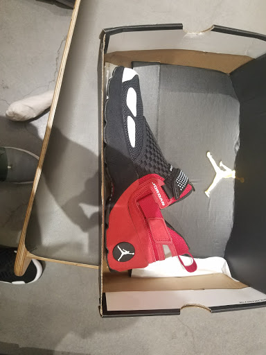 Shoe Store «WSS», reviews and photos, 460 San Fernando Mission Blvd, San Fernando, CA 91340, USA