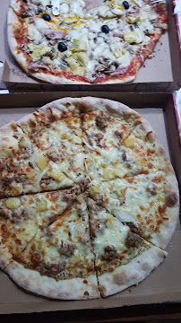 Plats et boissons du Pizzeria Escale Pizza à Villefranche-sur-Saône - n°5