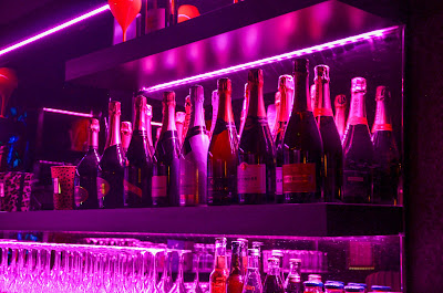Ecrin Strip Club Toulouse | Strip Tease & Cabaret à Toulouse