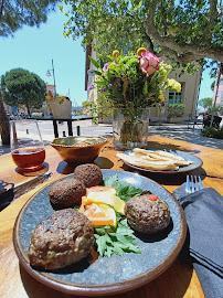 Plats et boissons du Restaurant Les Pachas Marocains à Saint-Tropez - n°5