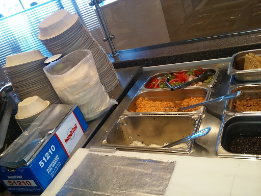 Mexican Restaurant «QDOBA Mexican Eats», reviews and photos, 7301 S Santa Fe Dr #210, Littleton, CO 80120, USA