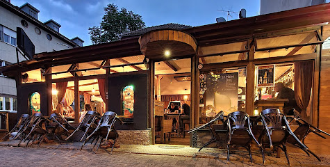 Restaurant „Gluvo kuče“ - MK, Risto Shishkov 25, 1000, North Macedonia