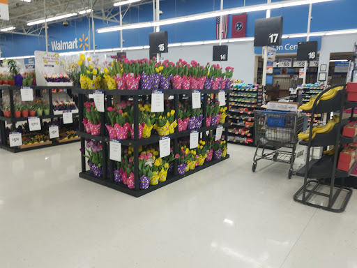 Department Store «Walmart Supercenter», reviews and photos