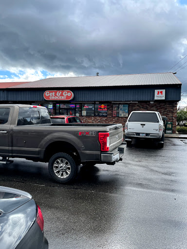 Grocery Store «Get & Go Grocery», reviews and photos, 2200 Molalla Ave, Oregon City, OR 97045, USA