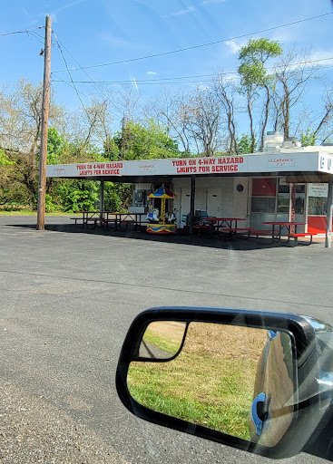 Hamburger Restaurant «Red Rabbit Drive-In», reviews and photos, 60 Benvenue Rd, Duncannon, PA 17020, USA