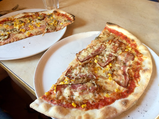 Bergwein - Restaurant - Pizzeria en Yspertal