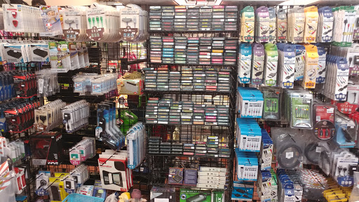 Video Game Store «Retro-Taku Videogames», reviews and photos, 507 West 11 Mile Road, Madison Heights, MI 48071, USA