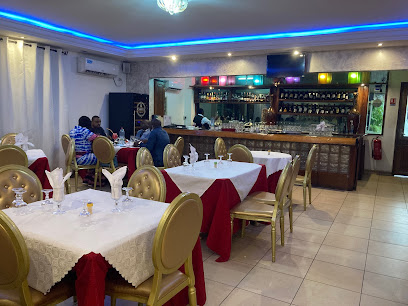 White House Restaurant - 2PF2+FCX, Douala, Cameroon