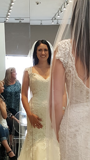 Bridal Shop «Glamour Closet LA», reviews and photos, 8340 Beverly Blvd, Los Angeles, CA 90048, USA