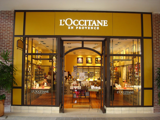 L'OCCITANE EN PROVENCE Open Times