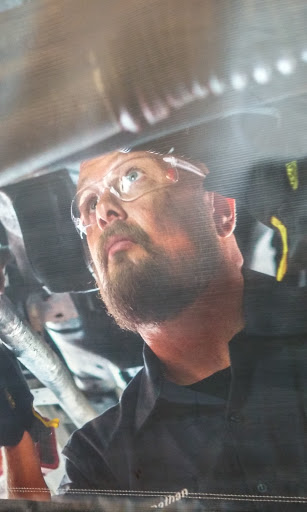 Tire Shop «Firestone Complete Auto Care», reviews and photos, 7575 Wornall Rd, Kansas City, MO 64114, USA