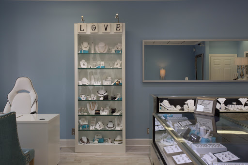 Jeweler «Lindell Jewelers & Appraisers», reviews and photos, 7028 Church St E #106, Brentwood, TN 37027, USA