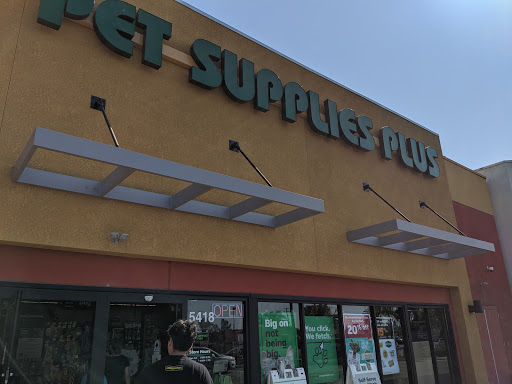 Pet Supply Store «Pet Supplies Plus», reviews and photos, 5418 N Blackstone Ave, Fresno, CA 93710, USA