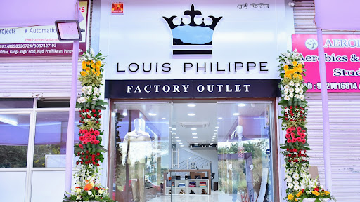 Louis Philippe Factory Outlet Akurdi in Nigdi, Pimpri-Chinchwad