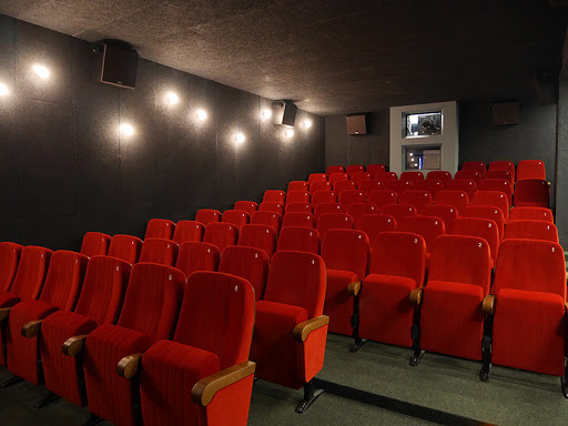 Cines de reestreno en Santiago de Compostela