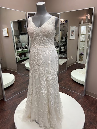 Bridal Shop «Bridal Aisle Off the Rack Boutique & Consignment», reviews and photos, 308 5th Ave SE, Osseo, MN 55369, USA