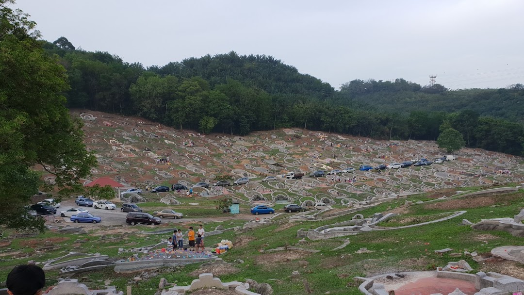 Cheng Chinese Cemetery