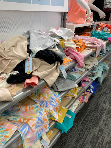 Department Store «Target», reviews and photos, 2070 Sam Rittenberg Blvd, Charleston, SC 29407, USA