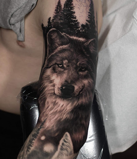 Tattoo Shop «Renaissance Studios», reviews and photos, 112 Washington Ave, Endicott, NY 13760, USA