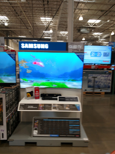 Warehouse store «Costco Wholesale», reviews and photos, 6700 Whitmore Lake Rd, Brighton, MI 48116, USA