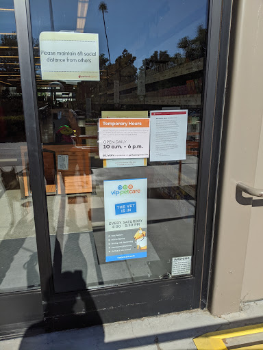 Pet Supply Store «Pet Food Express», reviews and photos, 320 S Lake Ave, Pasadena, CA 91101, USA